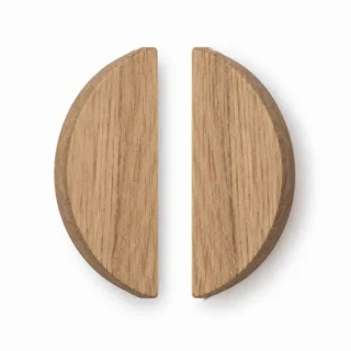 Bouton de porte demi-lune en chêne massif – finition huilée mate