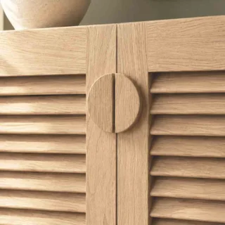 Bouton de porte demi-lune en chêne massif – finition vernis mat miniature 5
